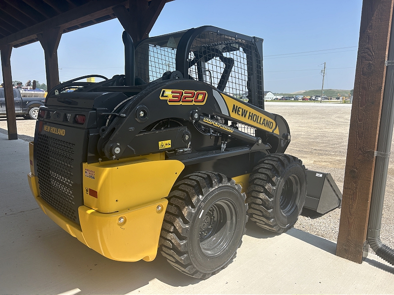 2025 New Holland L320 RG-NA Skid Steer Loader