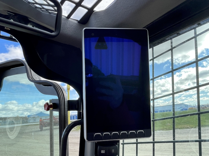 2026 New Holland L334 RG-NA Skid Steer Loader