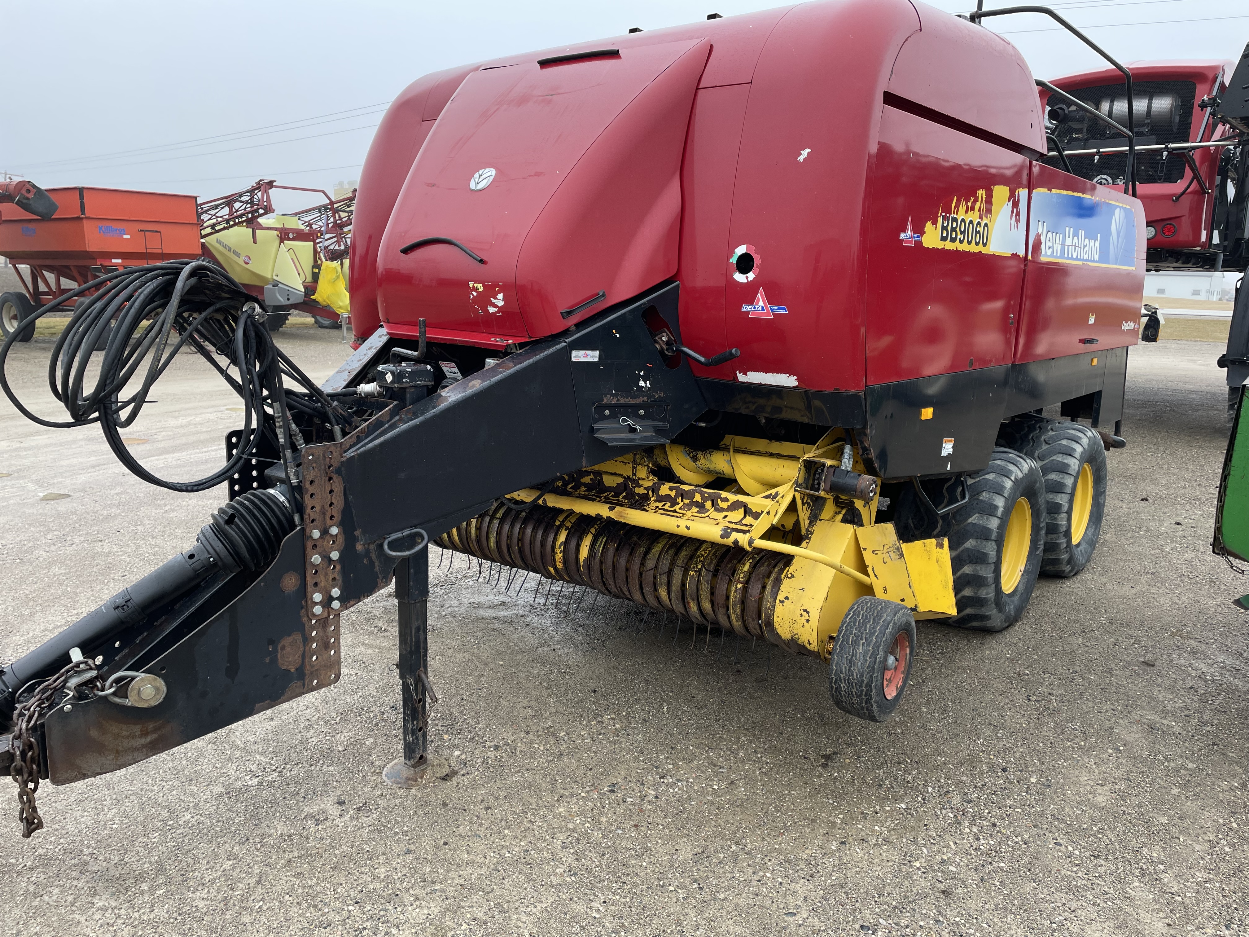 2009 New Holland BB9060R Baler/Big Square