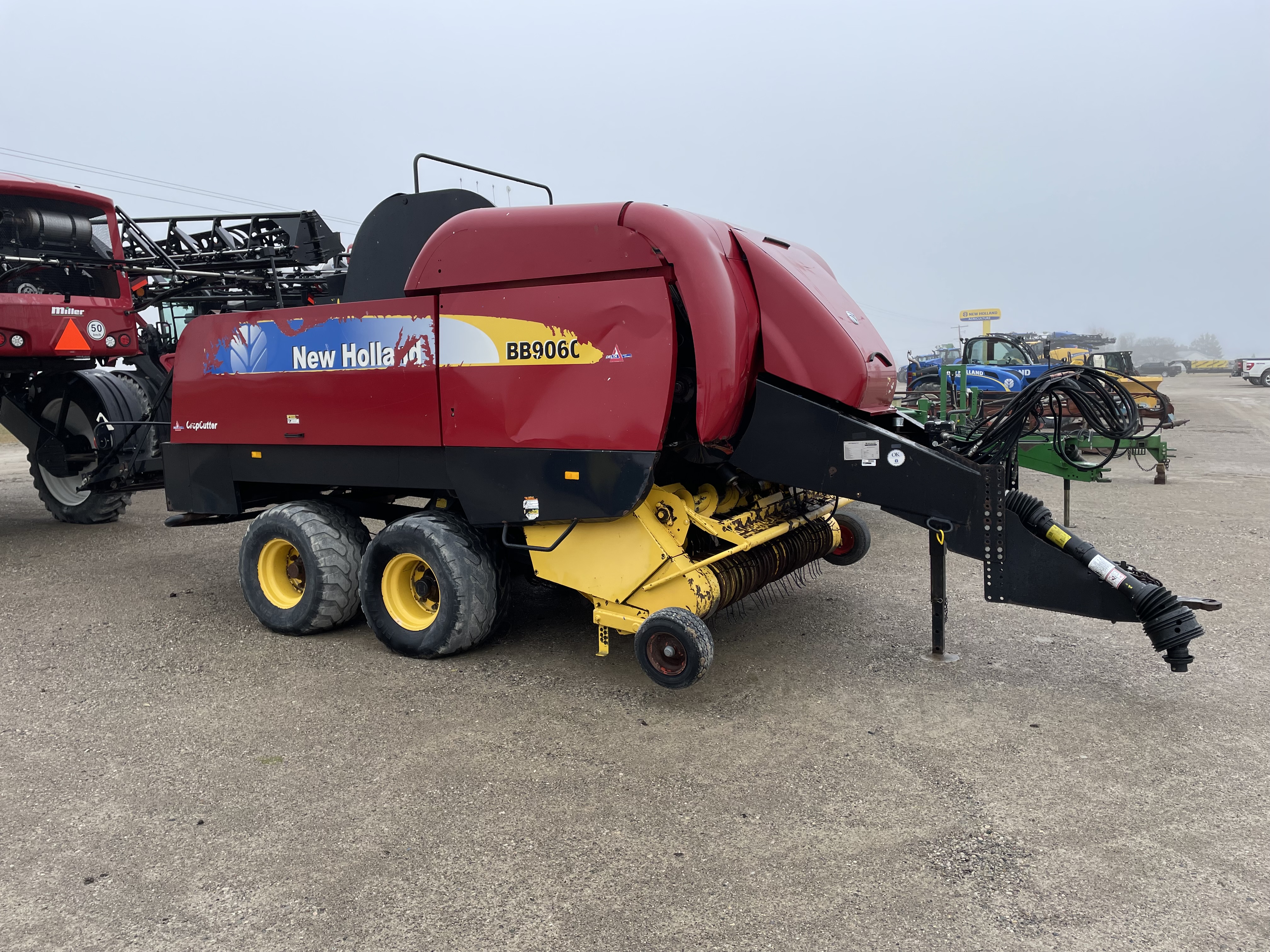 2009 New Holland BB9060R Baler/Big Square