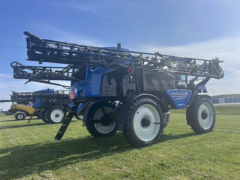 2024 New Holland SP.310F Sprayer/High Clearance