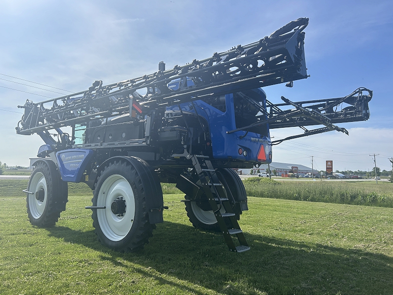 2024 New Holland SP.310F Sprayer/High Clearance