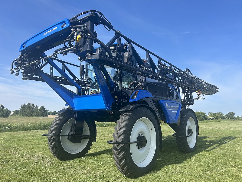 2024 New Holland SP.310F Sprayer/High Clearance
