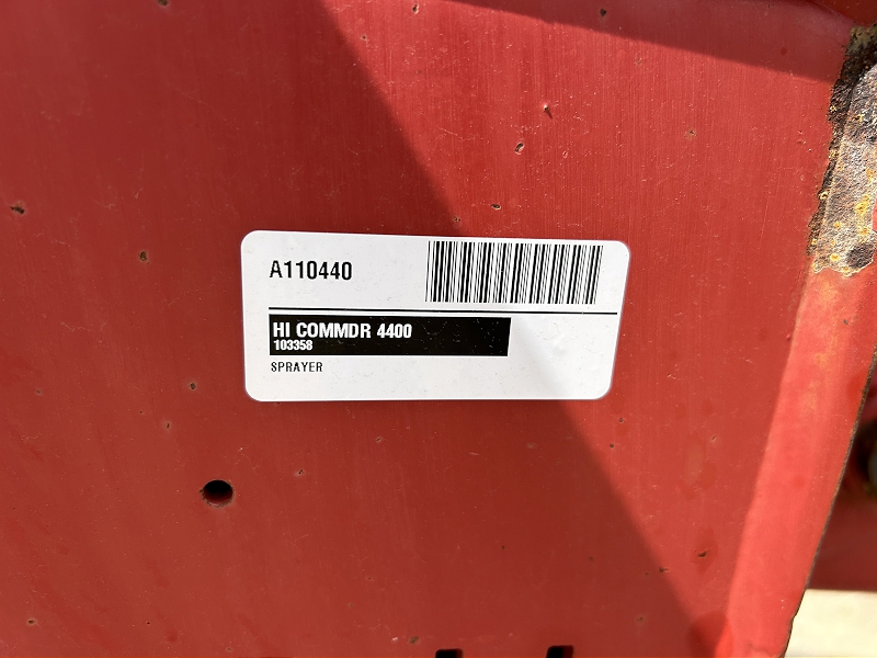 2011 Hardi COMMDR 4400 Sprayer