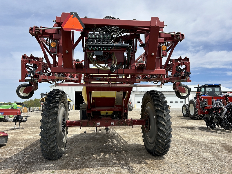 2011 Hardi COMMDR 4400 Sprayer