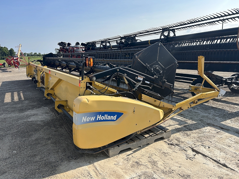 2009 New Holland 74C Header Flex