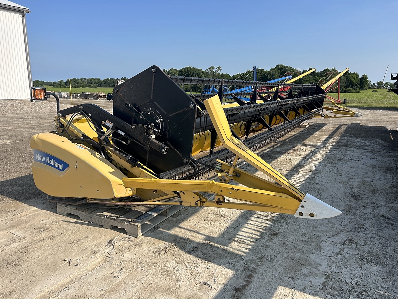 2009 New Holland 74C Header Flex
