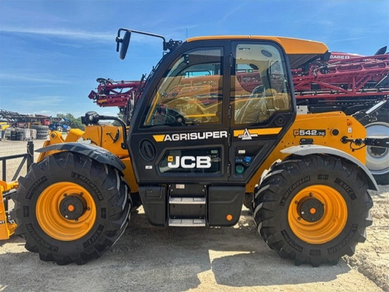 2026 JCB 542-70AGRI TeleHandler
