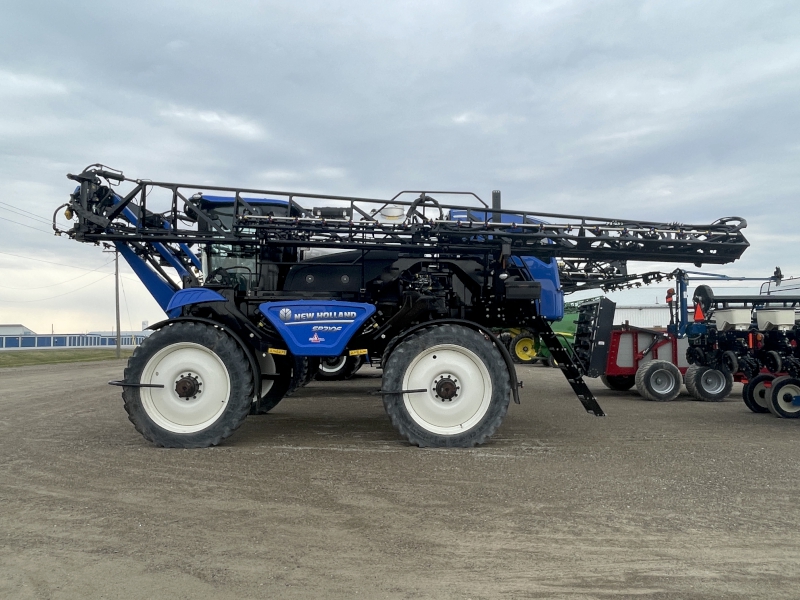 2026 New Holland SP.310F Sprayer/High Clearance