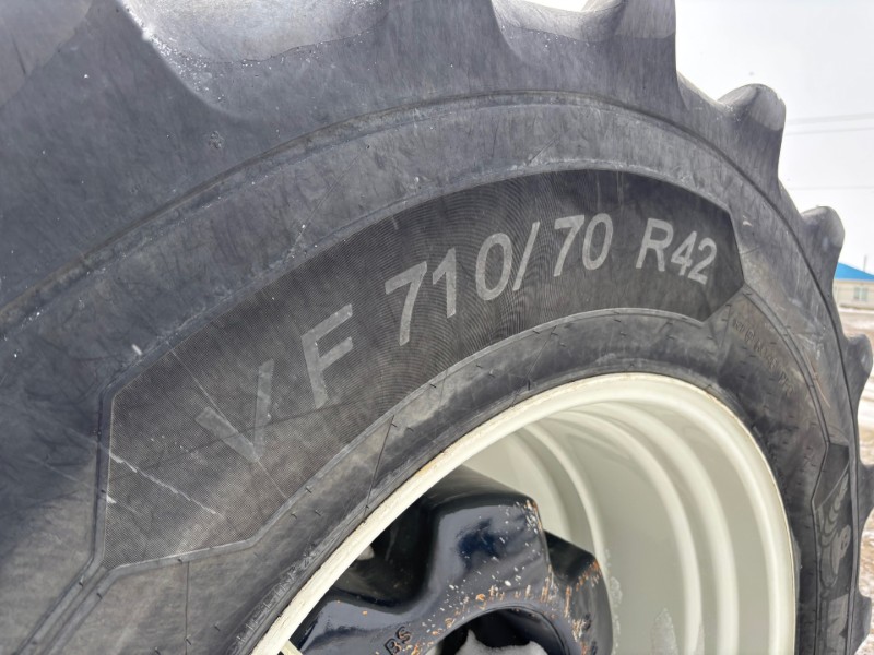 2023 New Holland T9.565 Tractor 4WD