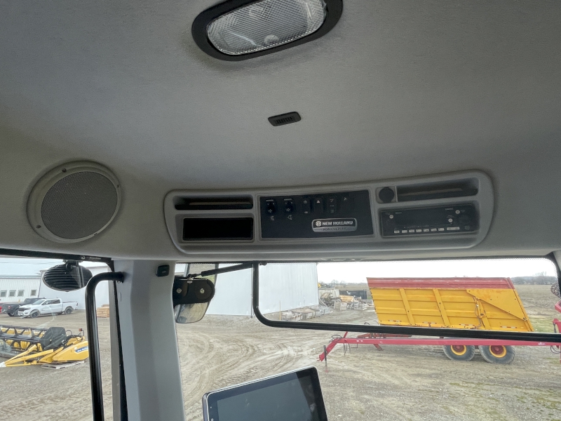 2023 New Holland T9.565 Tractor 4WD