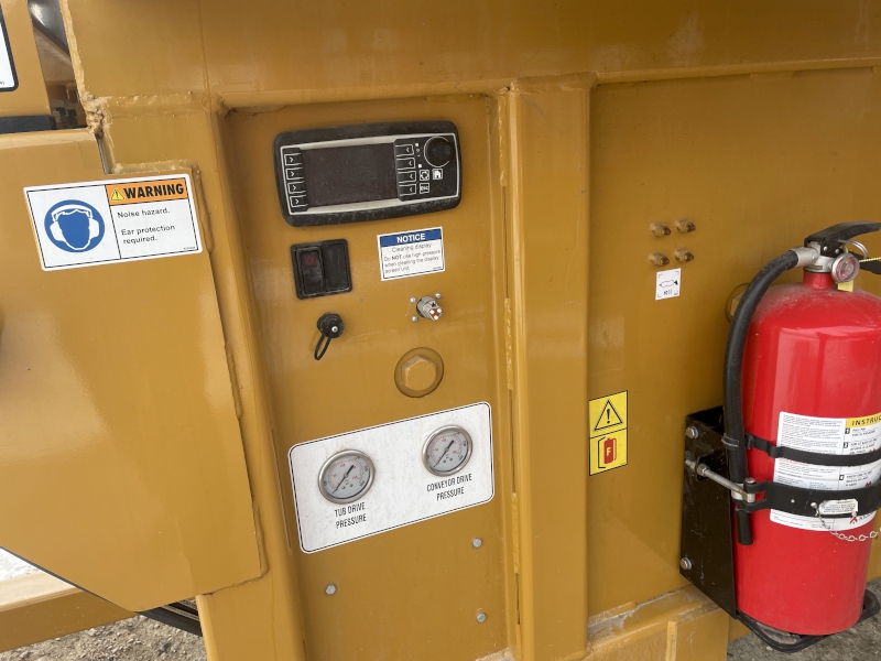 2025 Haybuster H-1135 Tub Grinder