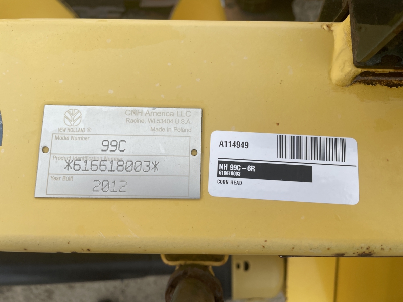 2012 New Holland 99C-6R Header Combine
