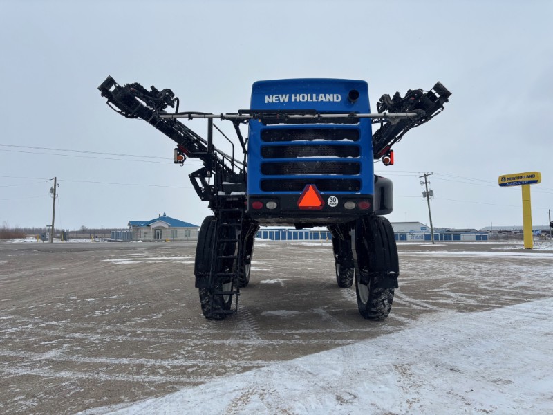2018 New Holland SP.300F Sprayer/High Clearance