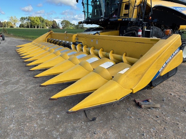 2012 New Holland 98D Header Corn Head