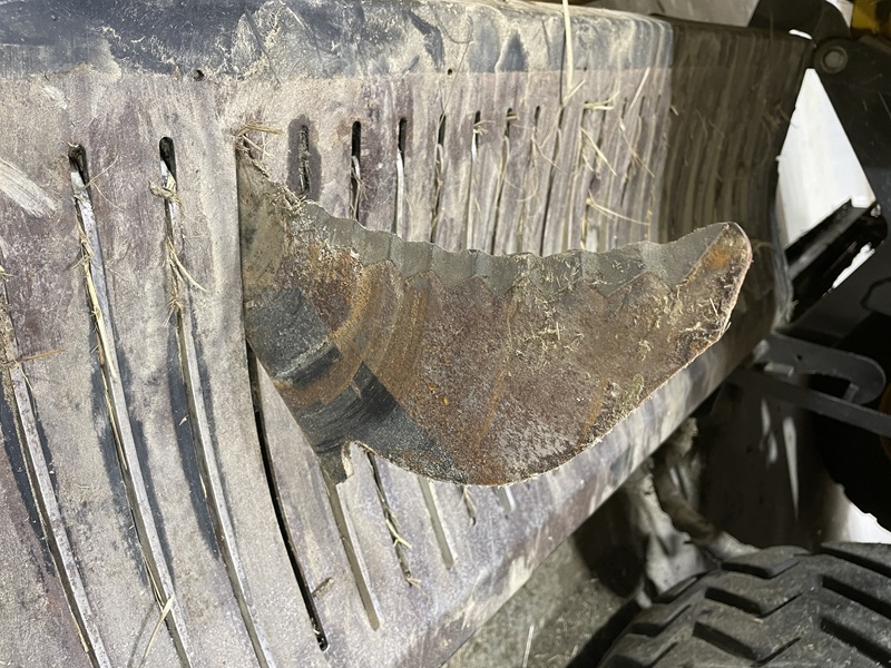 2017 New Holland BB340R Baler/Big Square