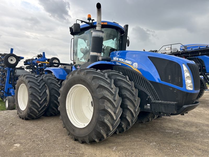 2013 New Holland T9.505 Tractor 4WD