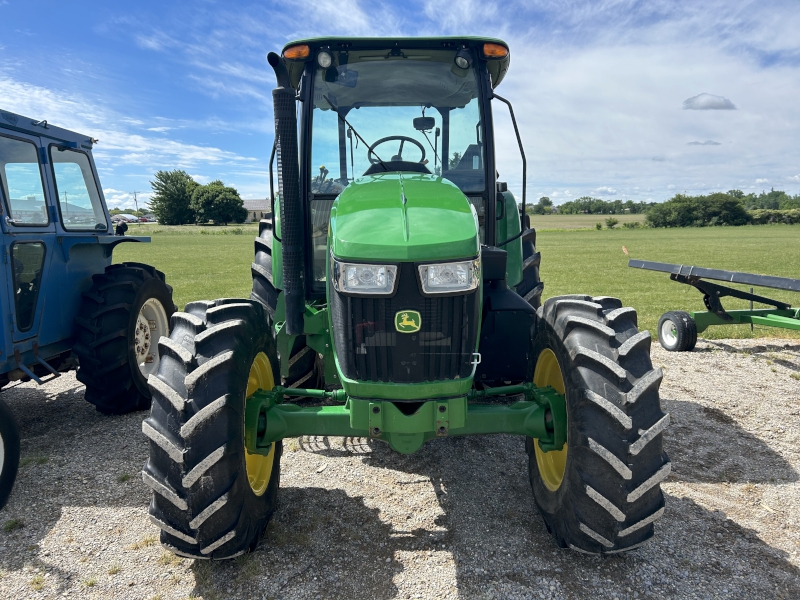 2017 John Deere 5085M Tractor