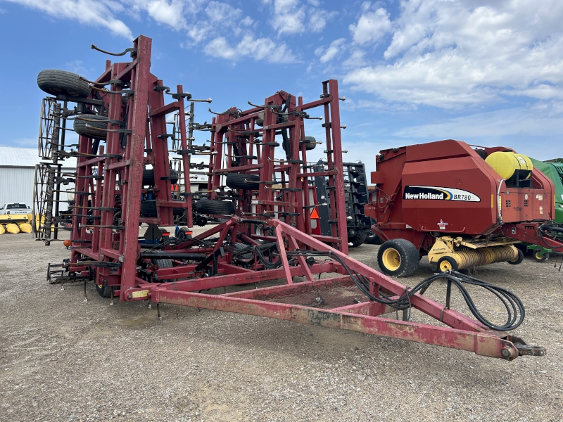 1997 Salford 700 Field Cultivator