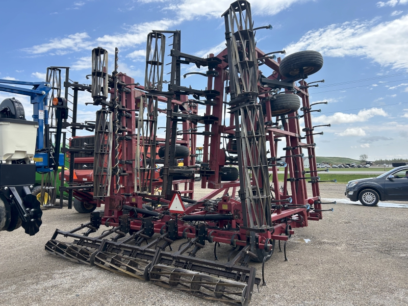 1997 Salford 700 Field Cultivator