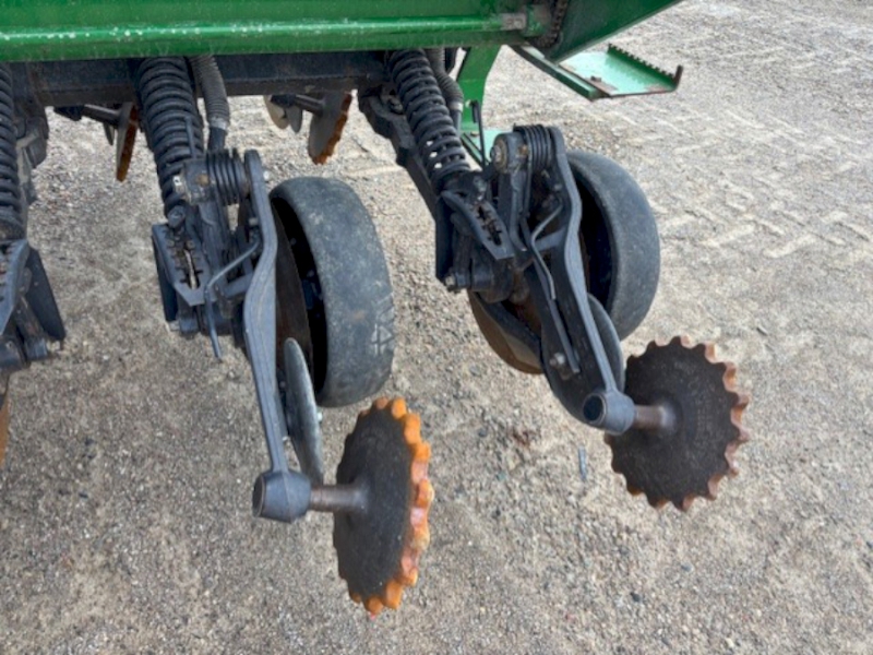 2011 John Deere 1590 Air Drill