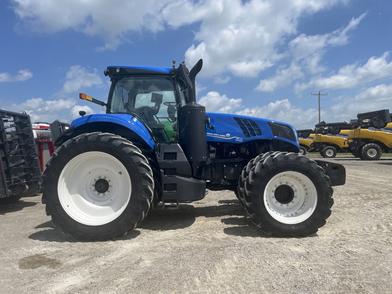 2023 New Holland T8.320 PLMI Tractor