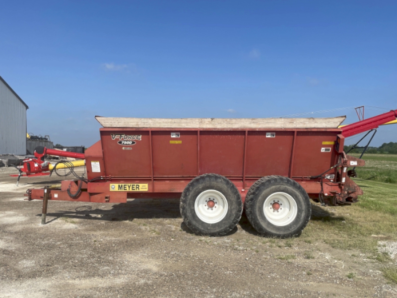 2007 Meyer 7500 Manure Spreader
