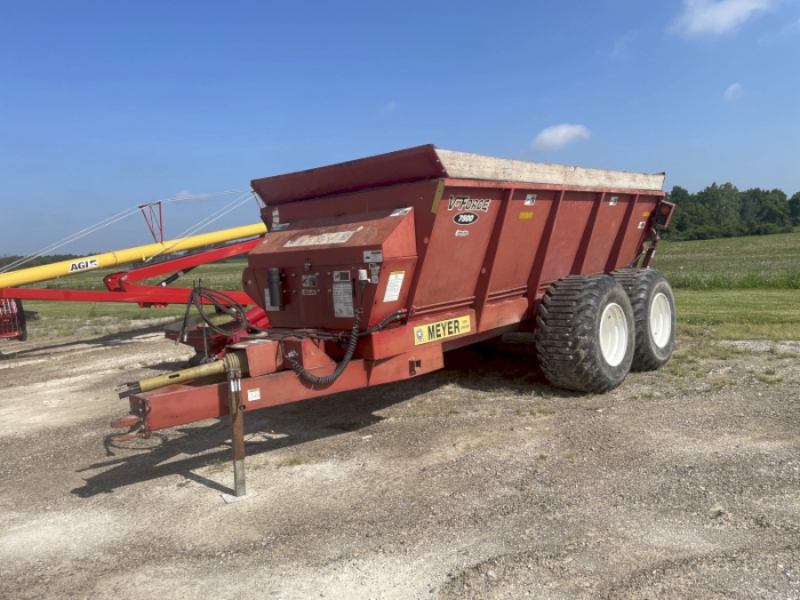 2007 Meyer 7500 Manure Spreader