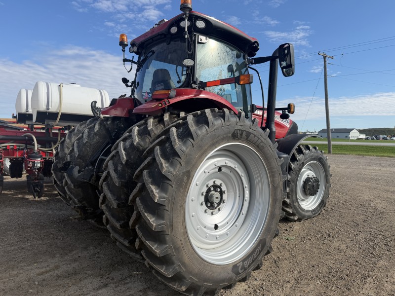 2023 Case IH PUMA 220 Tractor