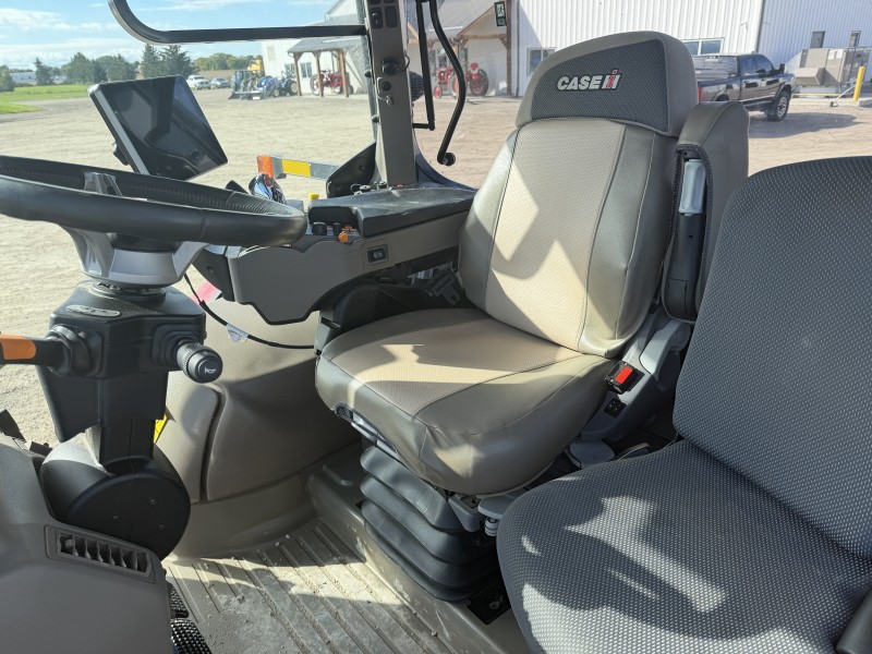 2023 Case IH PUMA 220 Tractor