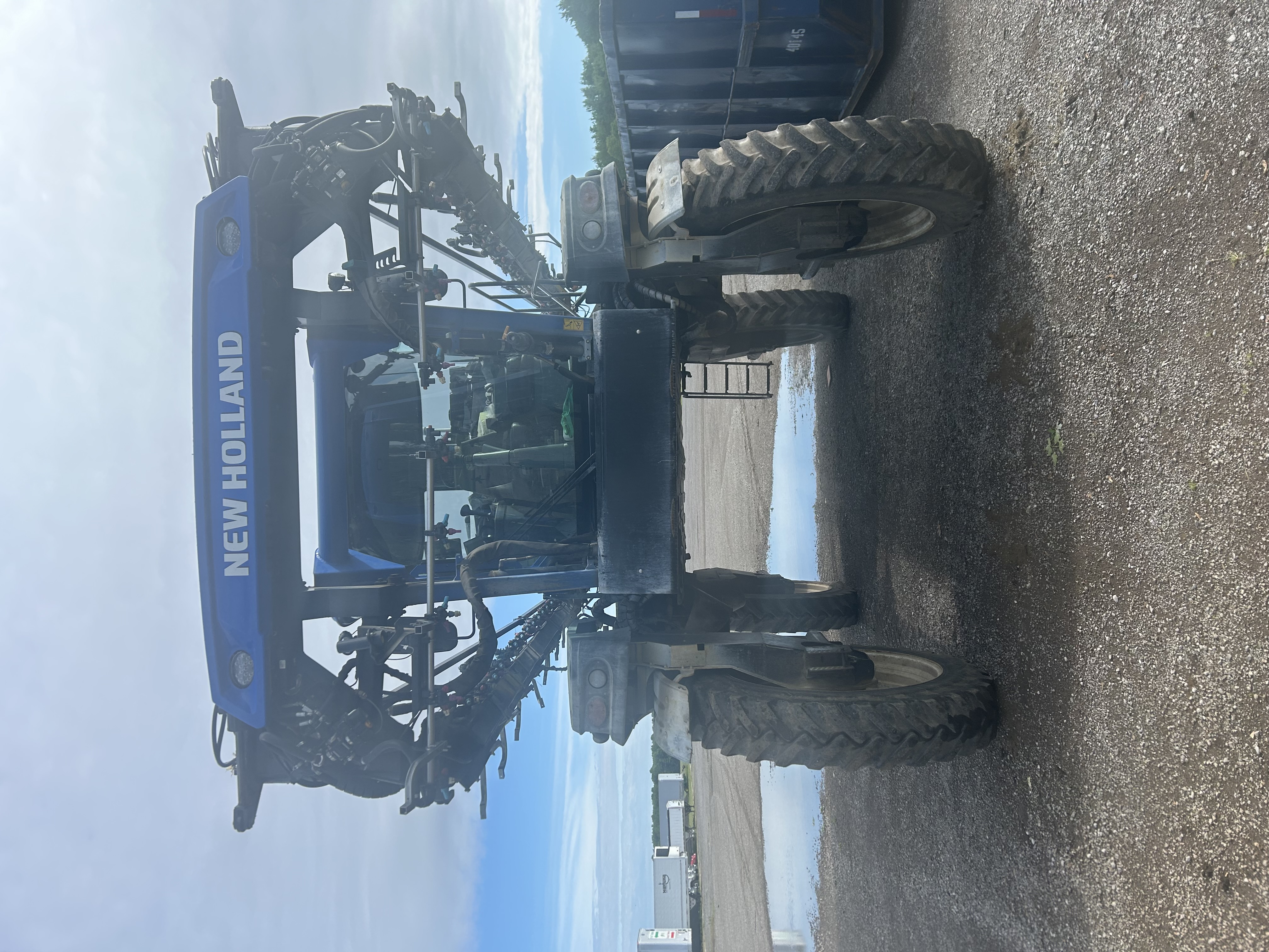 2019 New Holland SP410F Sprayer/High Clearance