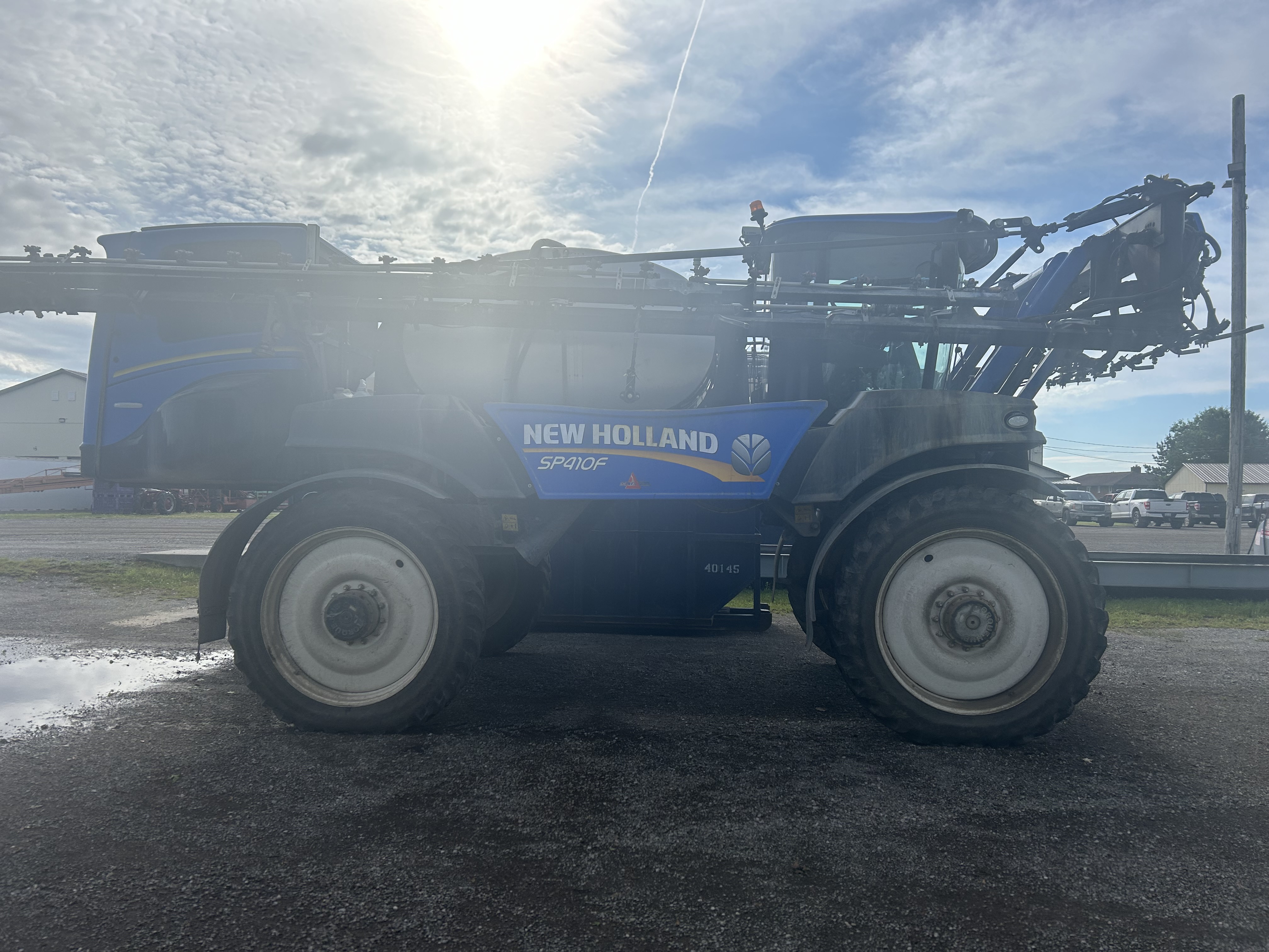 2019 New Holland SP410F Sprayer/High Clearance