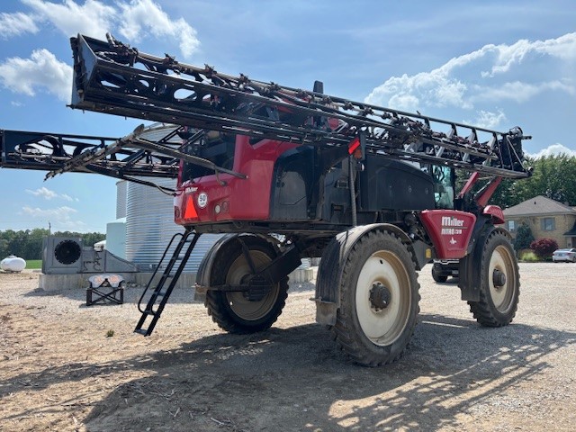 2022 Miller NITRO 7310 Sprayer/High Clearance