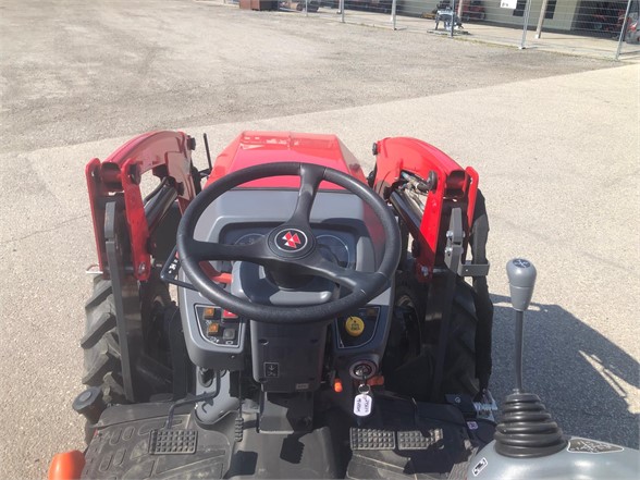 2022 Massey Ferguson 2850M Tractor