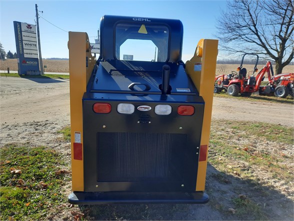 2022 Gehl RT105 Compact Track Loader