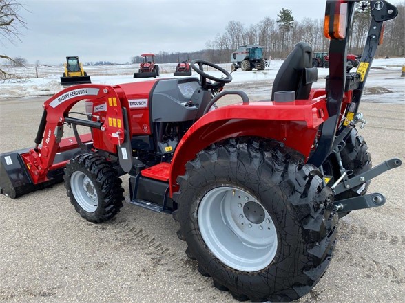 Massey Ferguson 1840E Tractor