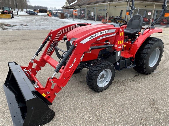 Massey Ferguson 1840E Tractor