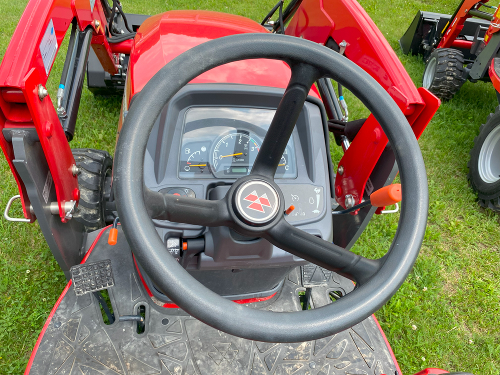 2022 Massey Ferguson GC1723E Tractor