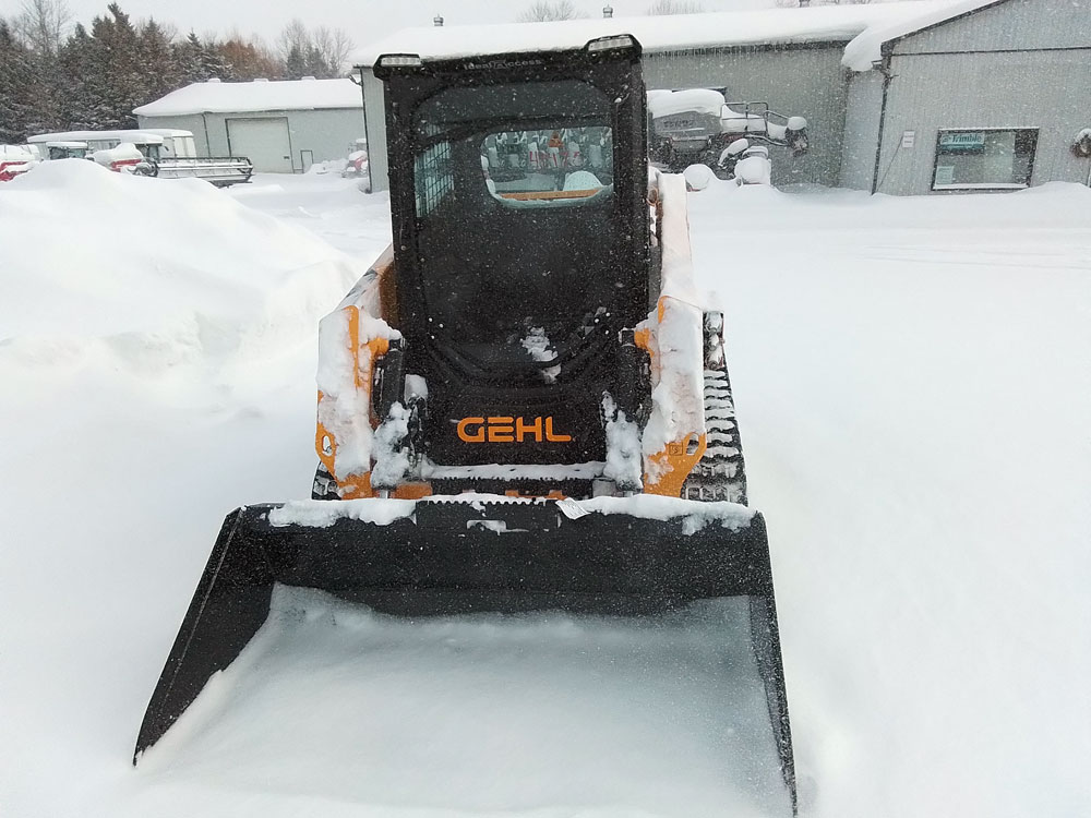 Gehl VT210 Compact Track Loader