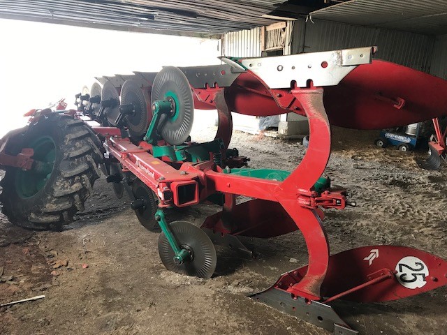 2018 Kverneland PG115 Plow