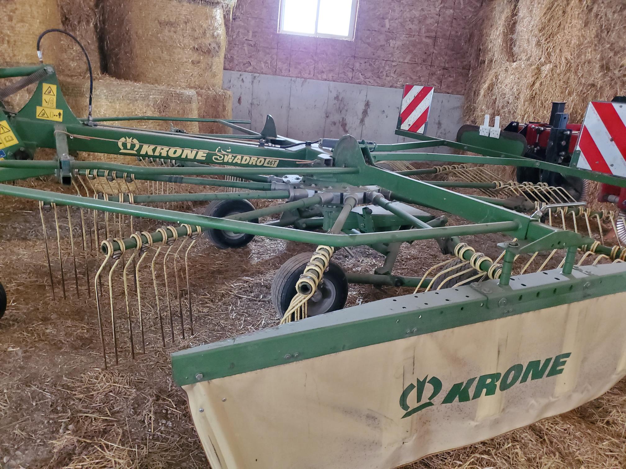 2012 Krone 46T Rake