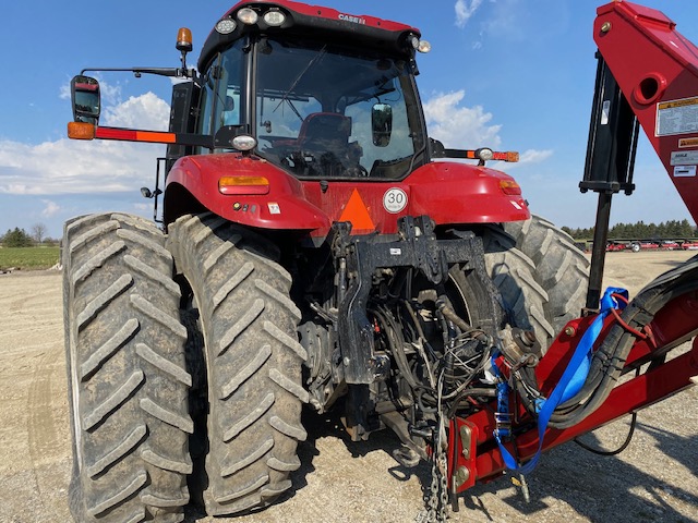 2019 Case IH MAGNUM 340 Tractor