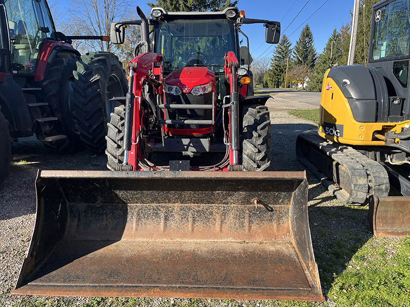 2016 Massey Ferguson 4709 Tractor