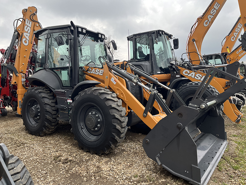 2024 Case 695SV Tractor Loader Backhoe