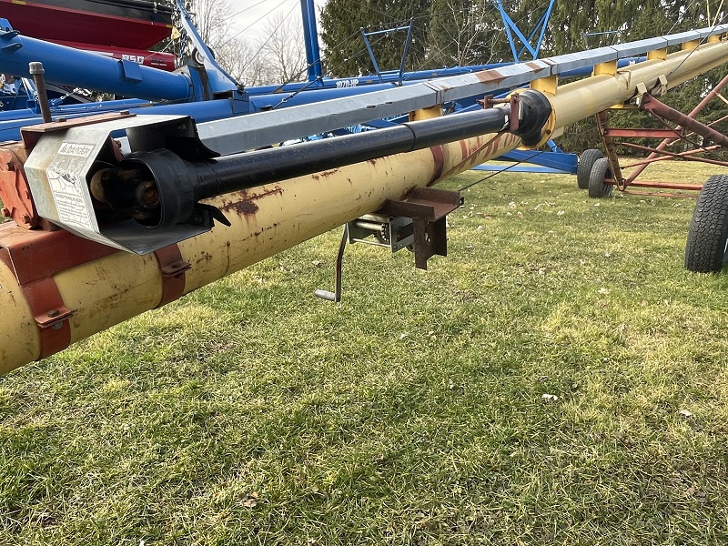 2003 Westfield WR80-61 Grain Auger