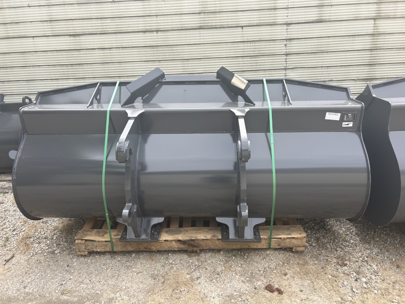 2024 Case 3CYD Bucket