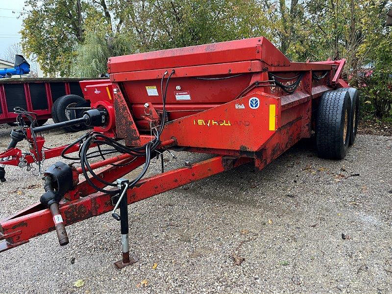 New Holland 195 Manure Spreader