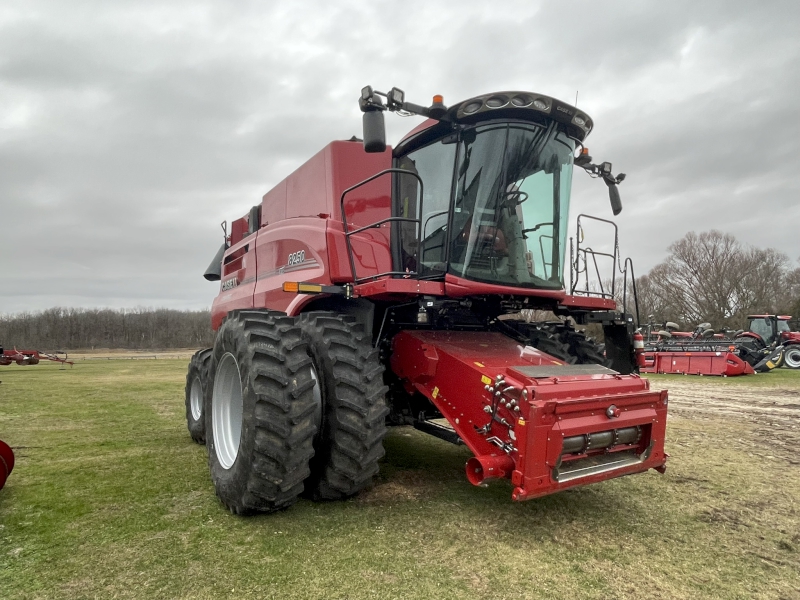 2024 Case IH 8250 Combine