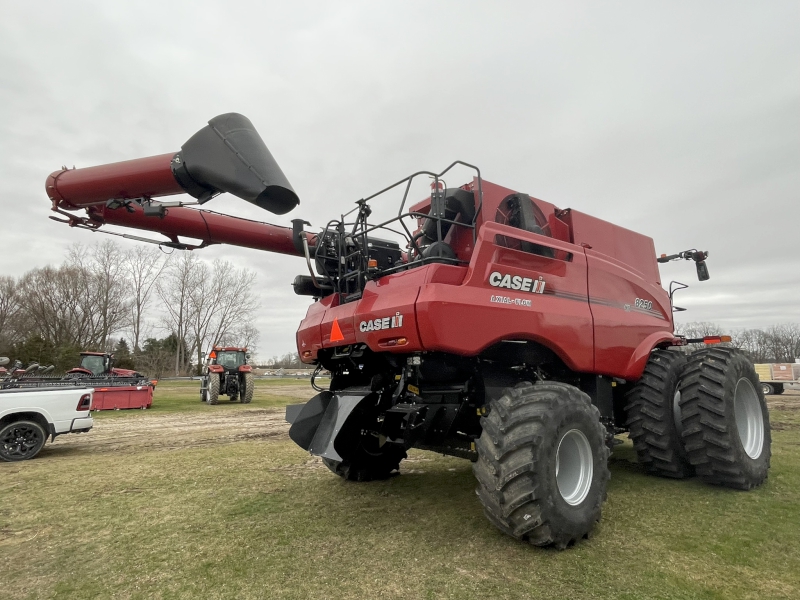 2024 Case IH 8250 Combine