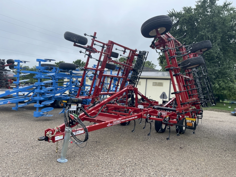 2025 Salford 550-32 Field Cultivator